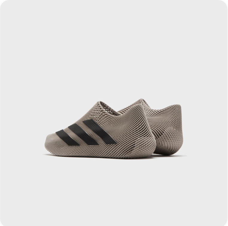 Adidas Low-Top Sneakers – Taupe with Black Stripes & Ribbed Design